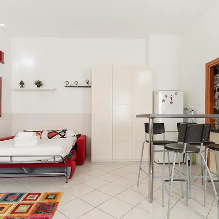 Guesthost - Cozy Pasteur Mm1 Apartament